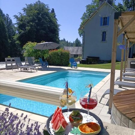 Le Parc Des 4 Saisons Panzió Corrèze Kültér fotó